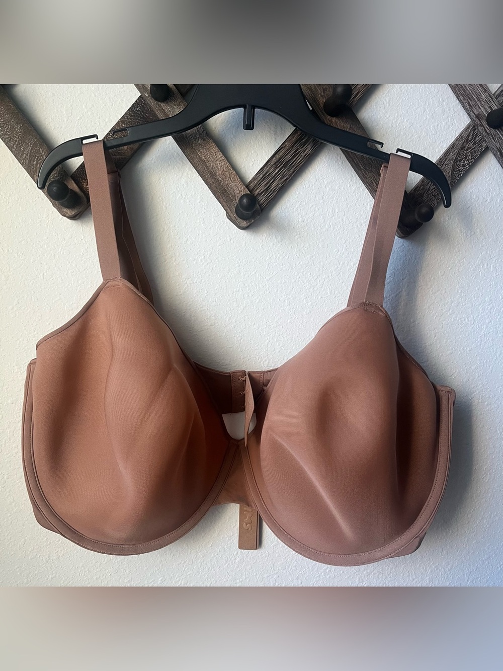 NWT Skims Weightless Demi Bra- Sienna 44H
